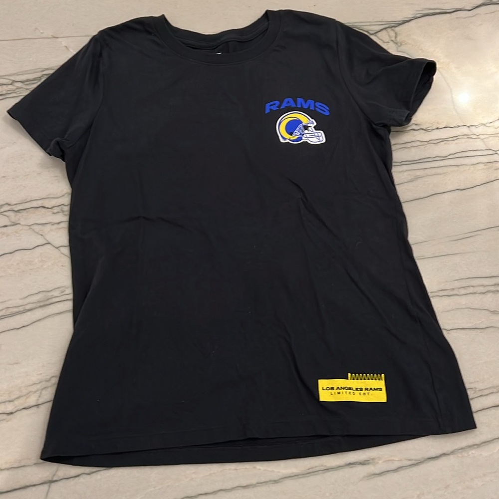 LA Rams T-shirt